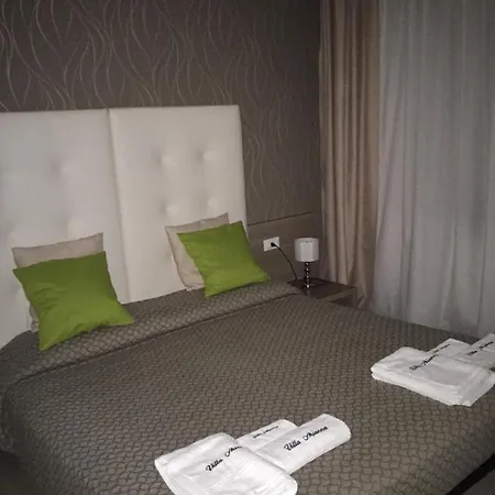 Arianna Panoramic * Malcesine