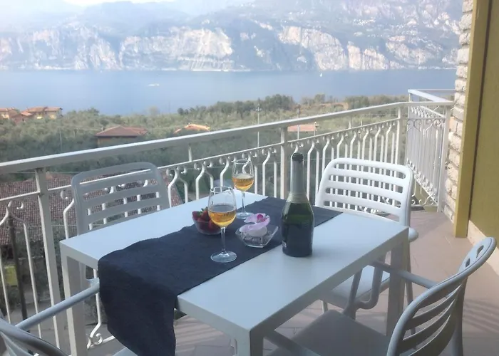 Arianna Panoramic * Malcesine