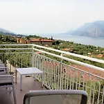 דירה Arianna Panoramic מאלצ'סינה