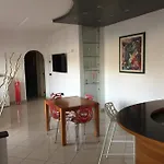 דירה Arianna Panoramic מאלצ'סינה